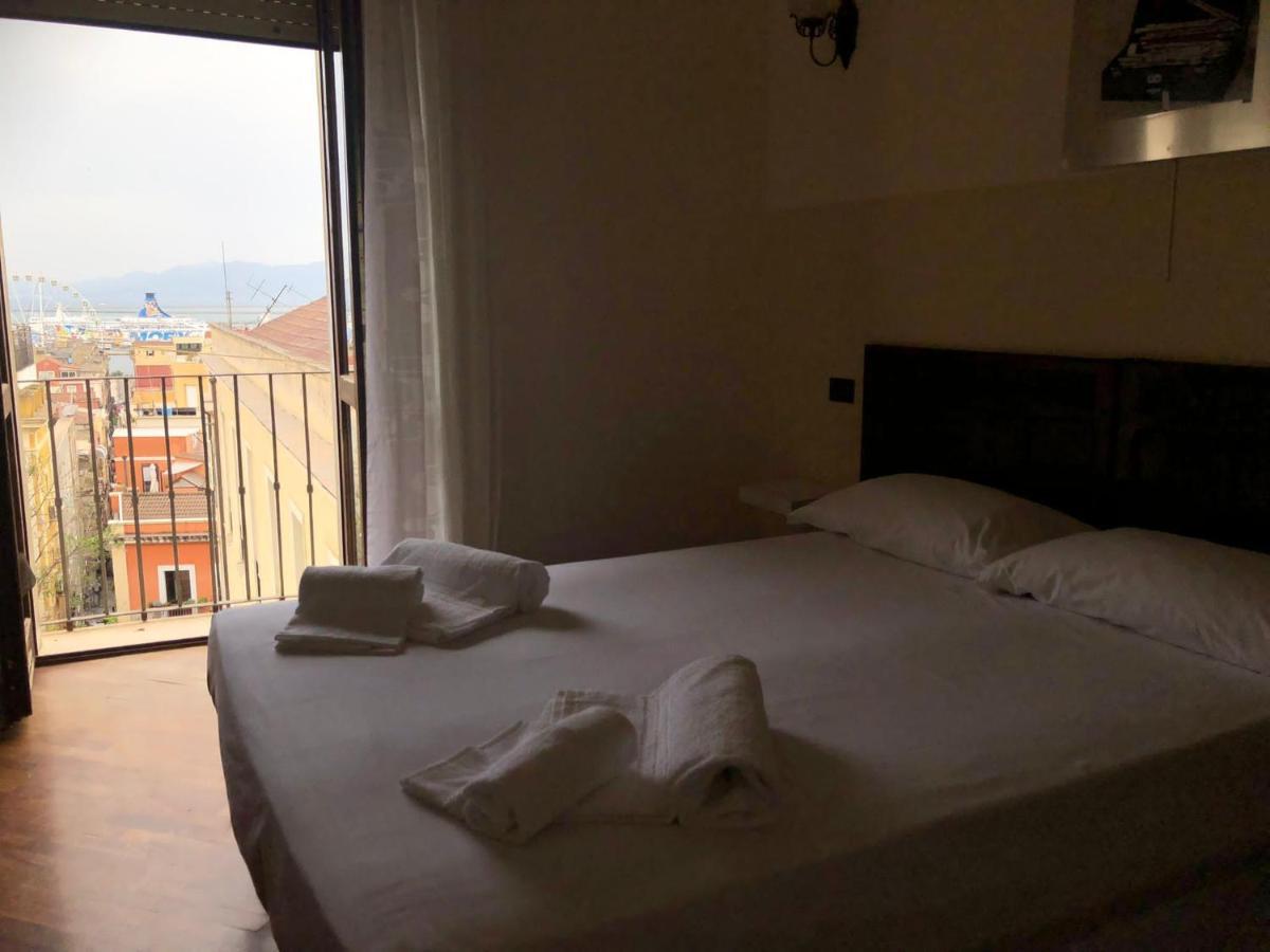 Altrove Bed & Breakfast Cagliari Exterior foto